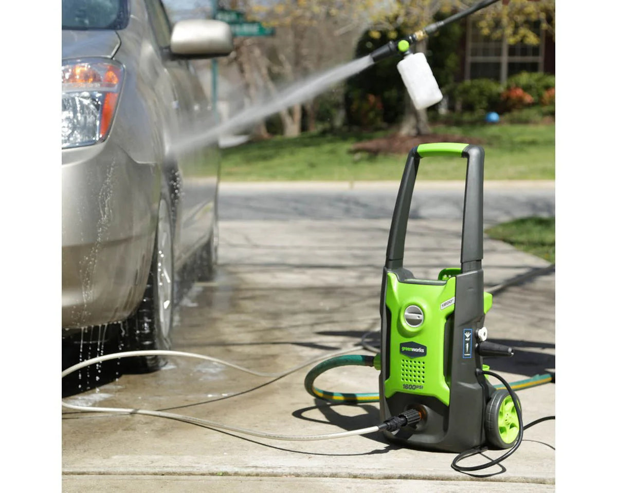 Produit arrêté - Nettoyeur haute pression électrique filaire Greenworks 1600 PSI, 13 A, 1,2 GPM, 5100102