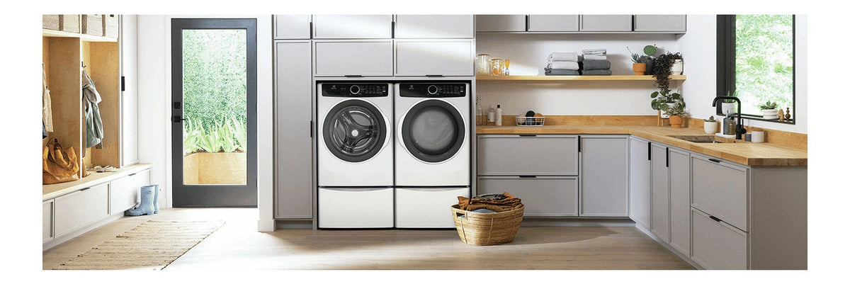 Sèche-linge électrique Electrolux à chargement frontal Perfect Steam avec rafraîchissement instantané, 8,0 pi³